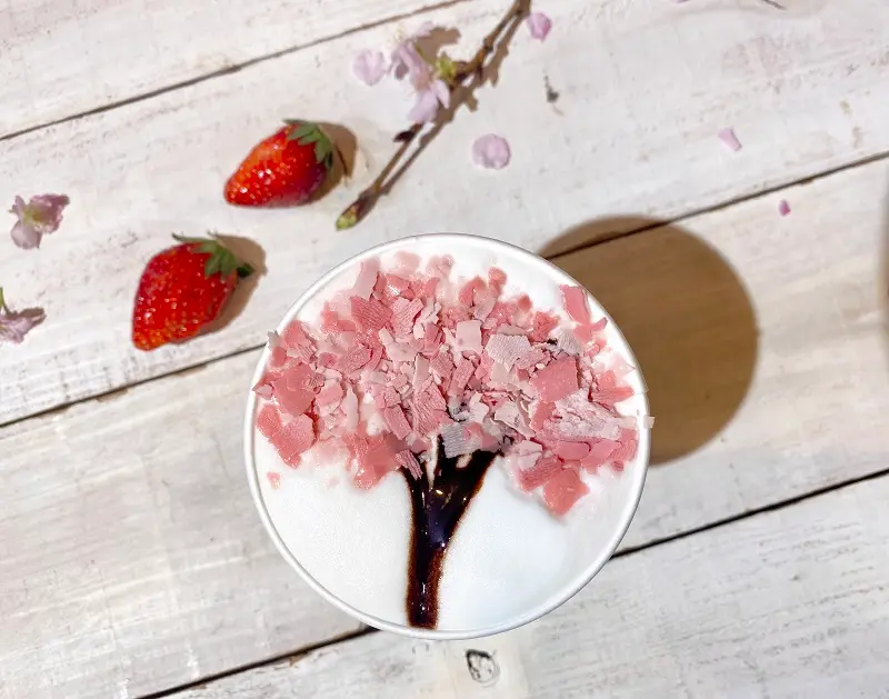 スタバ新作2022「さくら 咲いた ミルク ラテ」トッピング