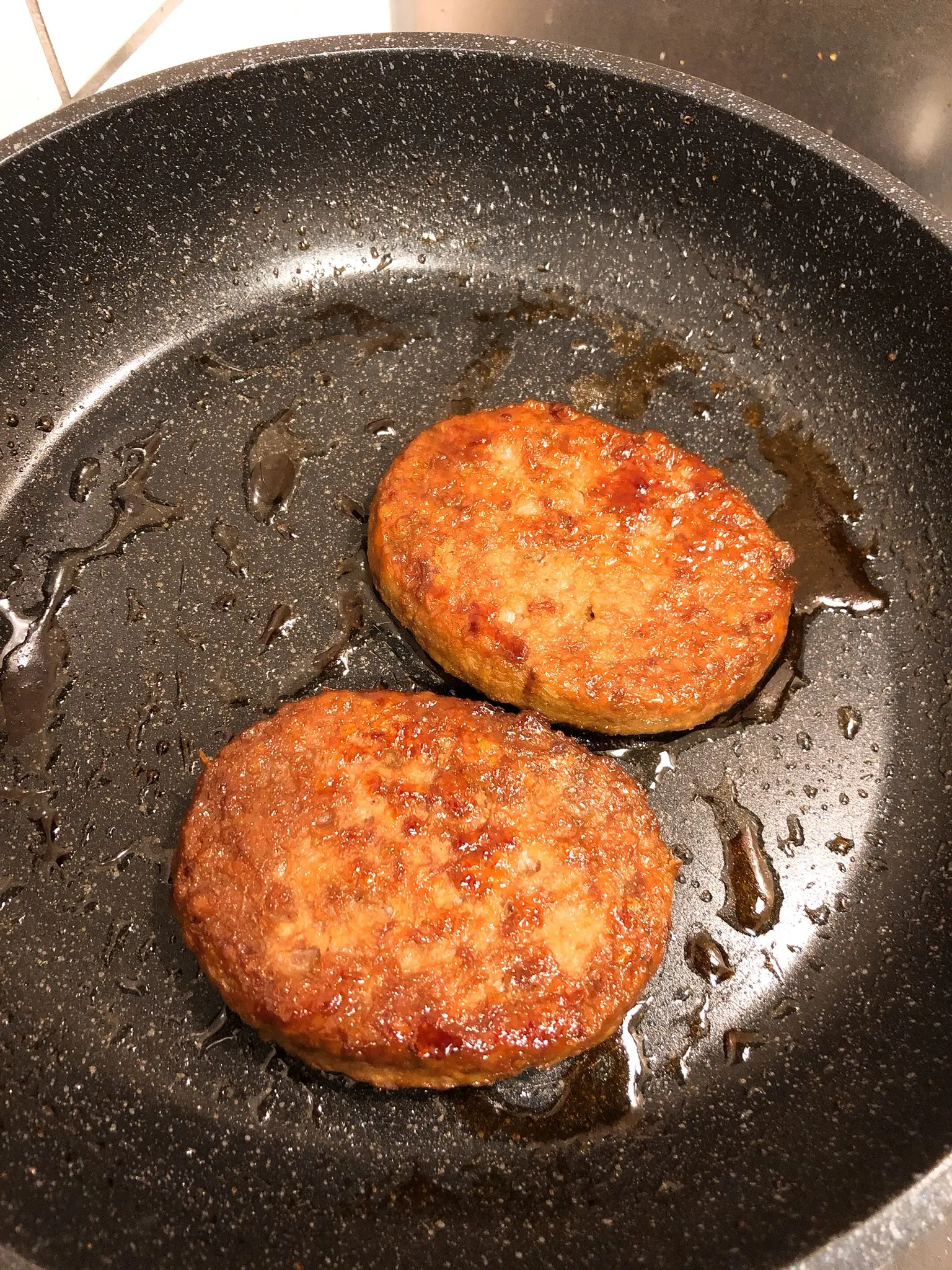 【おうちでハンバーガー】がっつり食べたい日はおうちで簡単テリヤキバーガー♩パーティーにも◎_2
