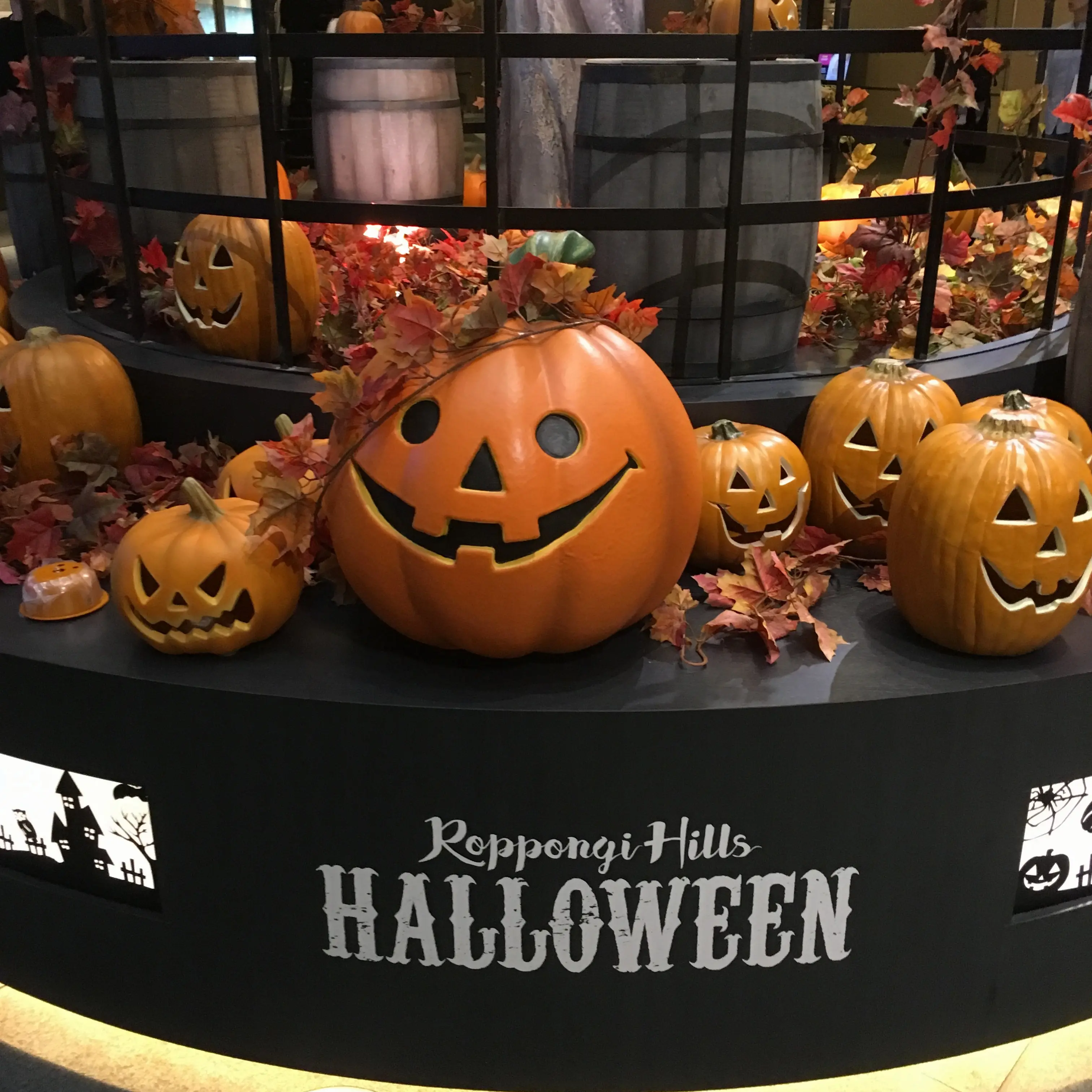 六本木ハロウィン盛り上がってます♡_1