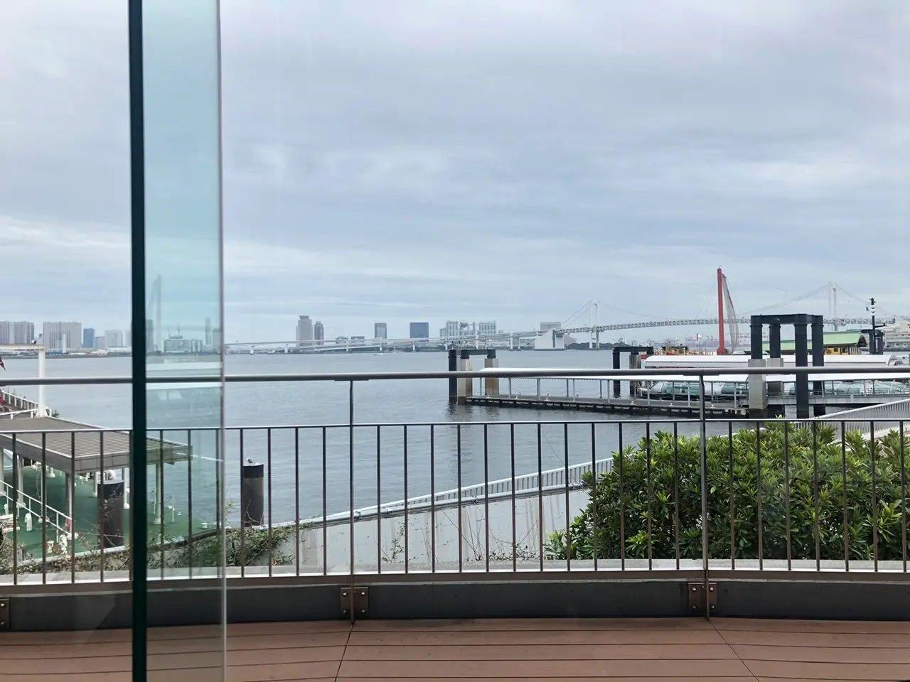 【女子会ランチ】お洒落な海沿いで素敵女子会♡《竹芝でフレンチ》映えも味もバッチリのメディア出演多数!一度は必ず行きたいお店はココ!_2