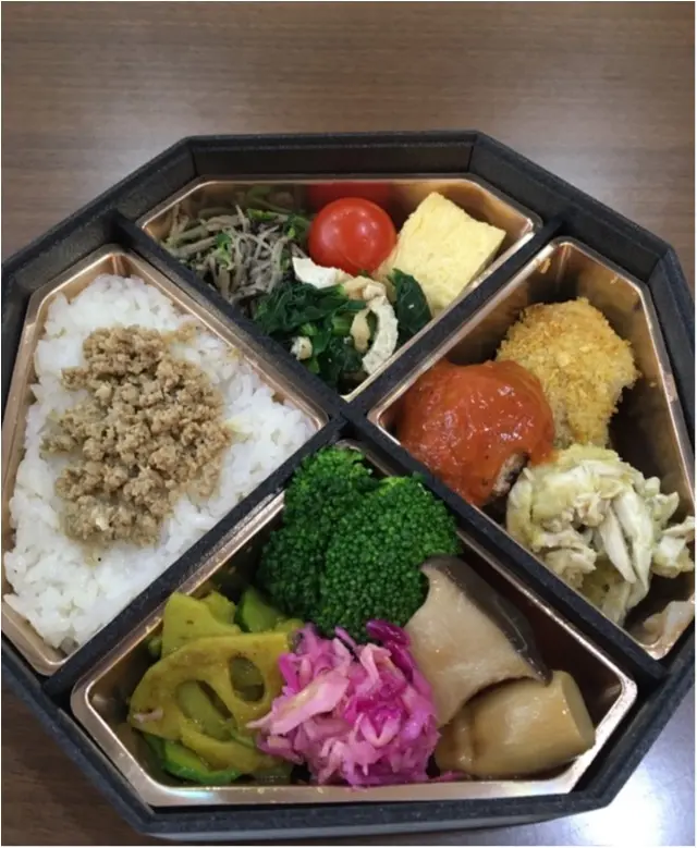 ヘルシーランチ❤️7年連続三ツ星ミシュランシェフが作る低糖質なお弁当♡_4