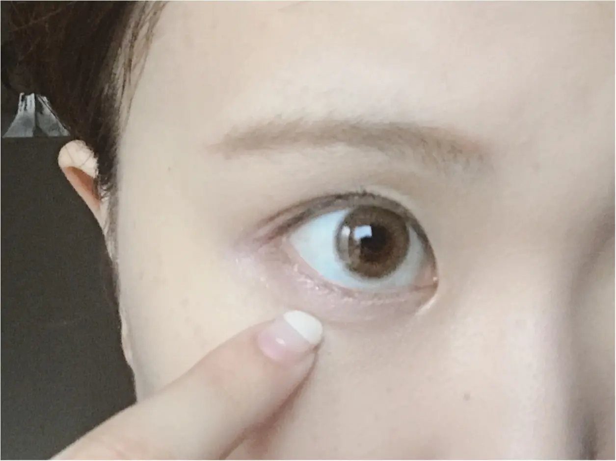 プチプラコスメで簡単メイク♡愛され顔に必須のぷっくり涙袋の作り方_5