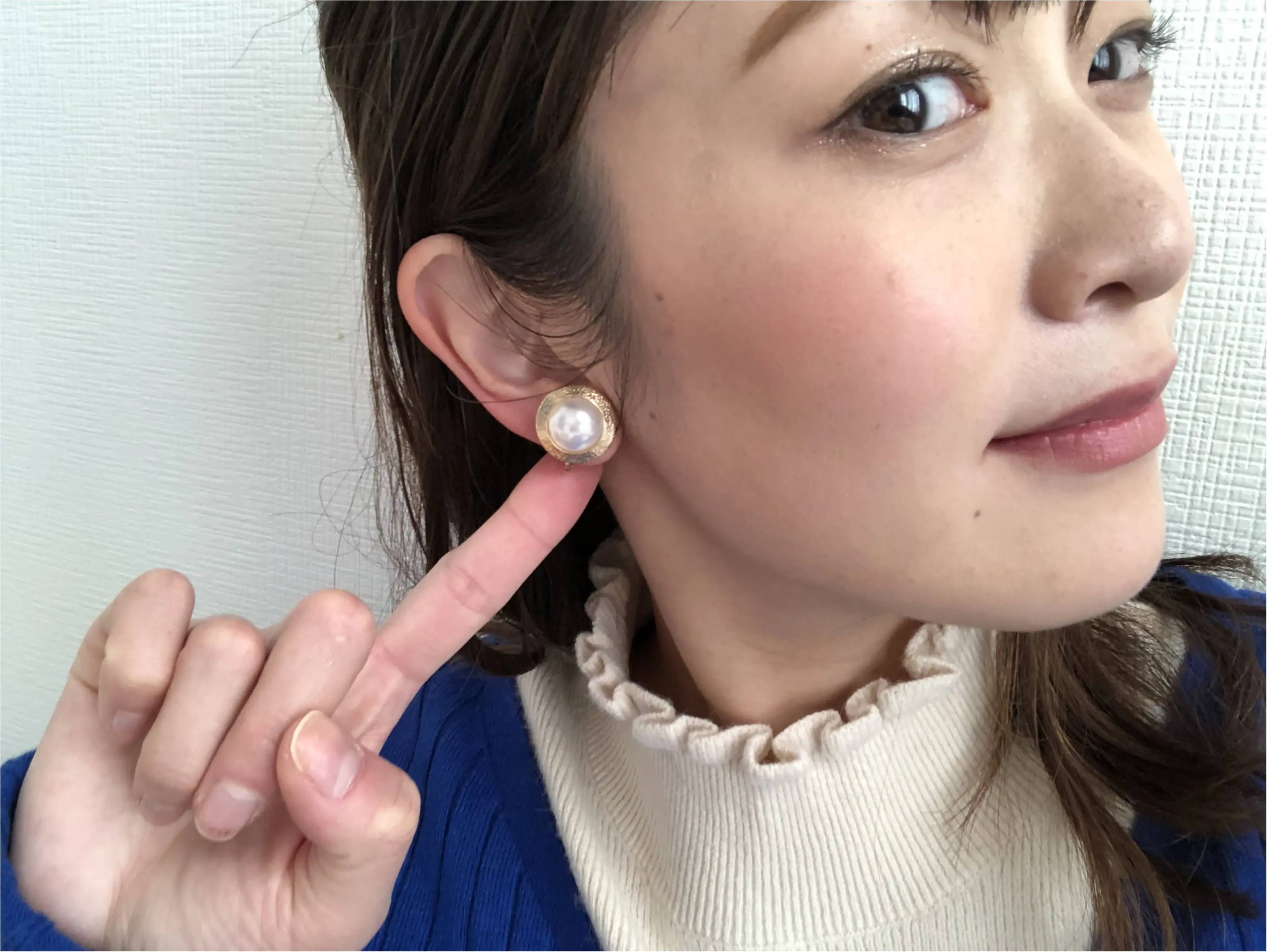【10分でできる!簡単ハンドメイド】クリスマスにはちょっと華やかな《耳盛りアクセサリー》を❤️_10