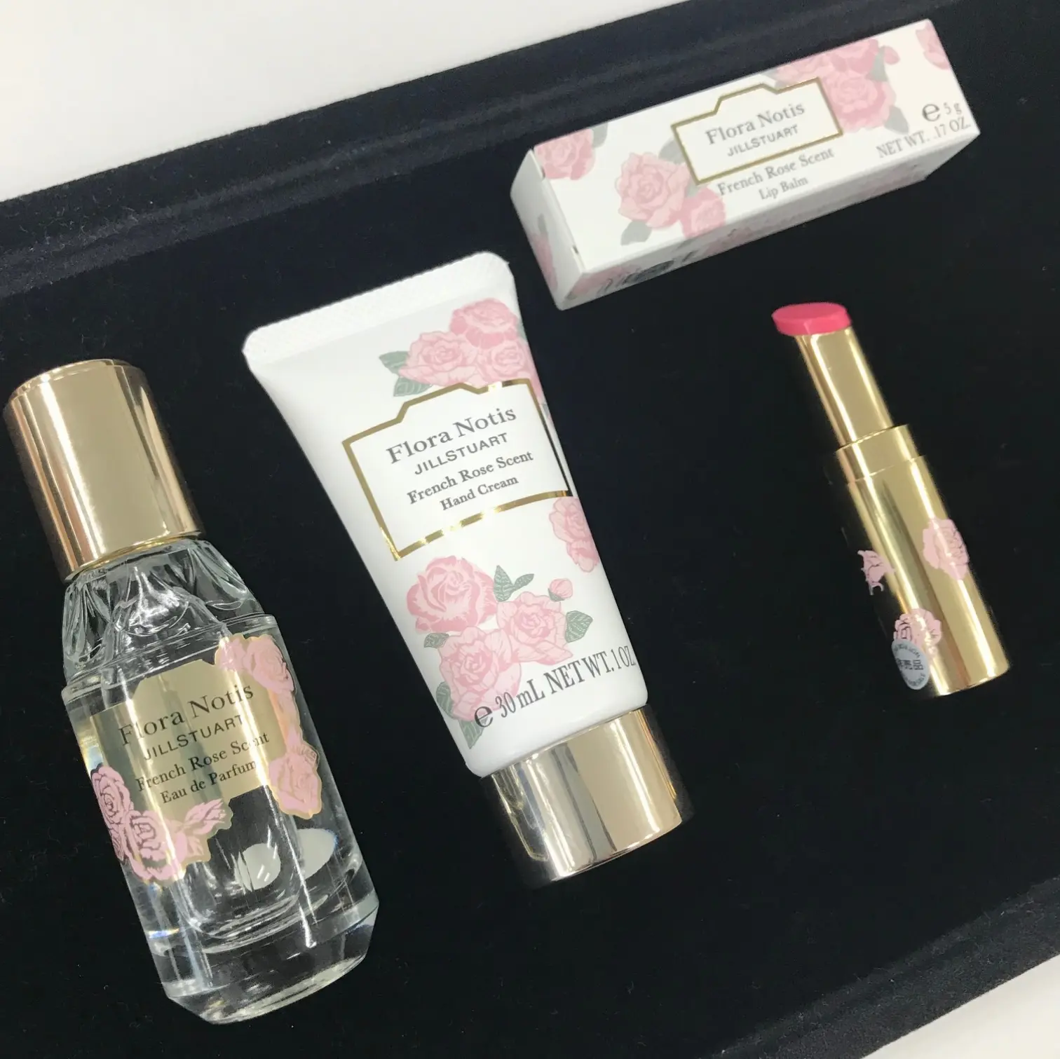 バレンタイン前に限定をGET!フローラノーティス の”恋を呼ぶ”香りアイテム_1