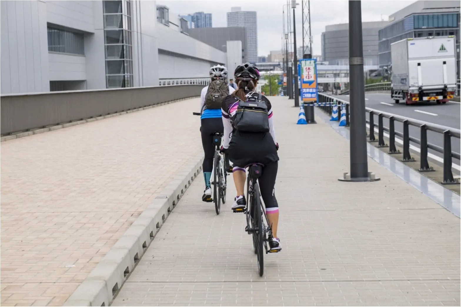 東京が小さく感じられる!ロードバイクならすいすい♪練習のお楽しみは築地で海鮮♥ #ツール・ド・東北【#モアチャレ あかね】_8