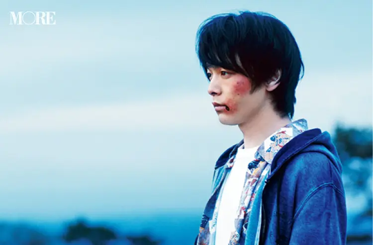 【石橋静河さんインタビュー】映画『人数の町』に出演。「26歳、人との心地いい距離感がわかってきてすごく楽しい」_2
