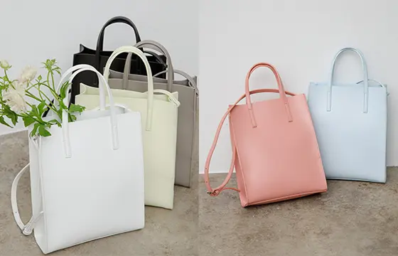 ショルダーストラップ付きのトートバッグ
