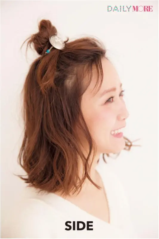武智志穂&田中里奈の「おしゃ見え春アレンジ」講座ーゆるポンパ編ー【女子トモBEAUTY】_3