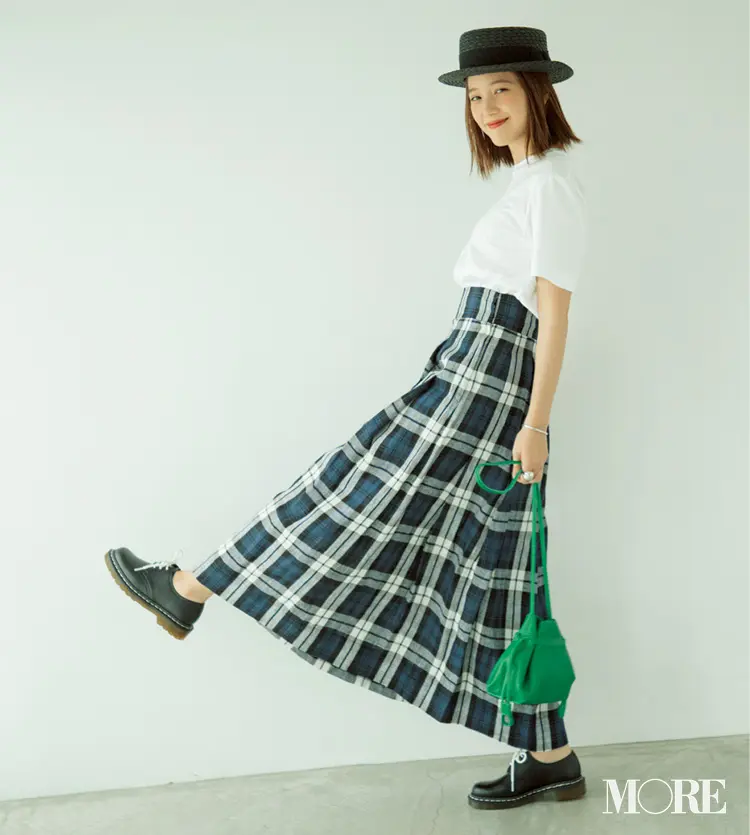 ひと塗りでおしゃれ顔になれる! 白Tシャツコーデの日は「ブラウンリップ」でぐっと大人に_3