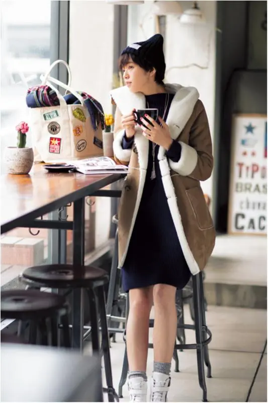 【今日のコーデ/佐藤栞里】街を散策する土曜日はムートン&ニットでぬくぬくハッピー♪_1