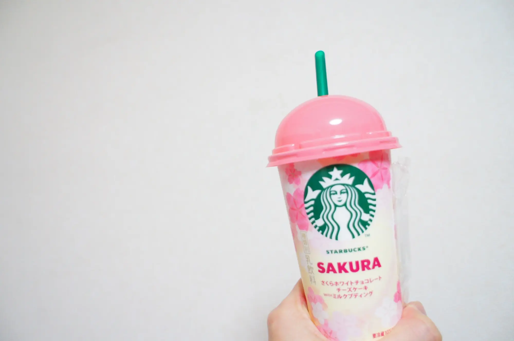 《コンビニで買える❤️》【スタバ】新作!さくらホワイトチョコレート チーズケーキWITHミルクプディング☻_2