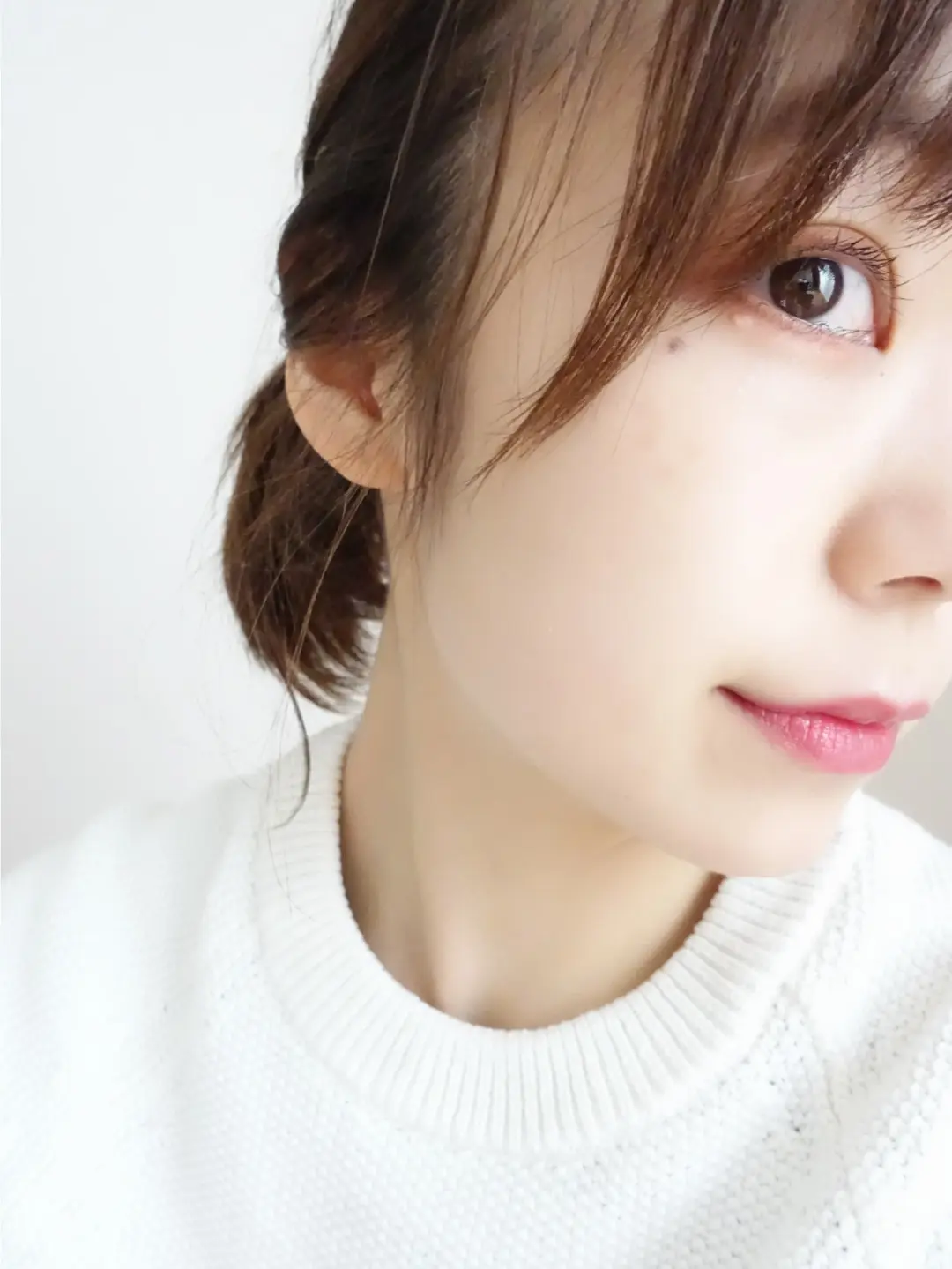 《コスメマイスター直伝》ノーファンデ&ノーチークで〈引き算メイク〉大人っぽく、出しゃばらないメイク方法とアイテム!_4