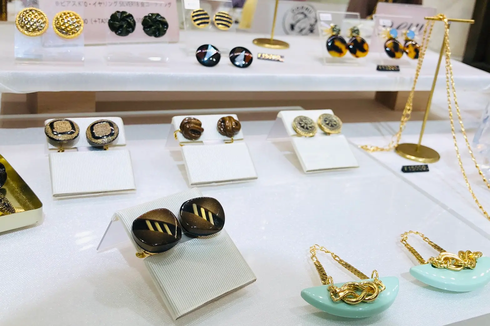 【ヒカリエ:ヴィンテージアクセ】CORNU(コルヌ)の時計もアクセも可愛すぎる!【一点物】_6