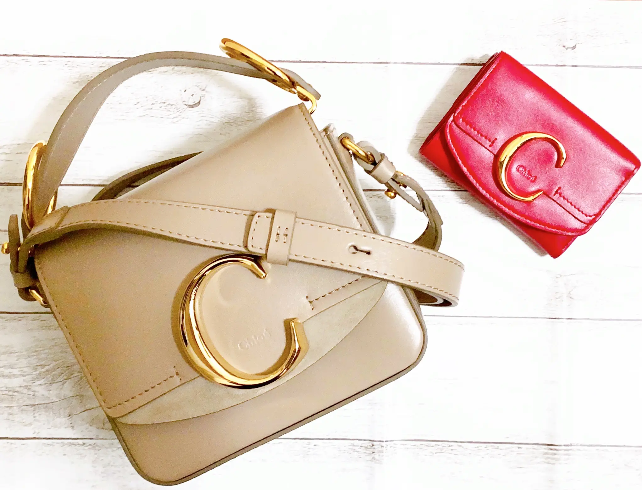 【Chloé Cシリーズが可愛い!】おそろで持ちたい♡ミニバッグとミニ財布_1
