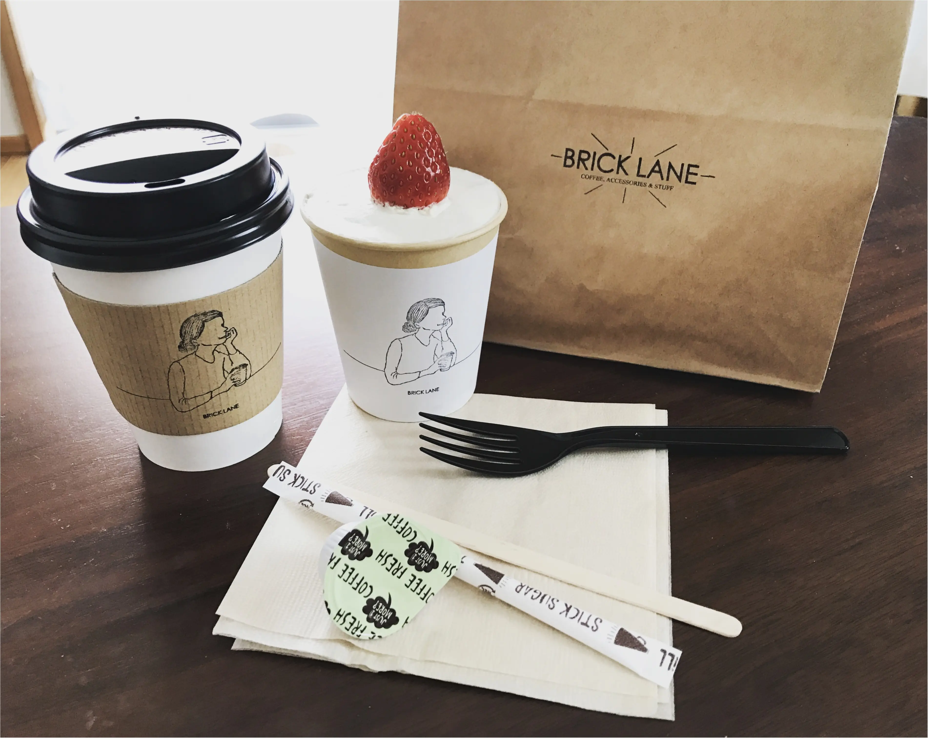 フォトジェニックな【カップショートケーキ】世田谷カフェ★BRICK LANE_6