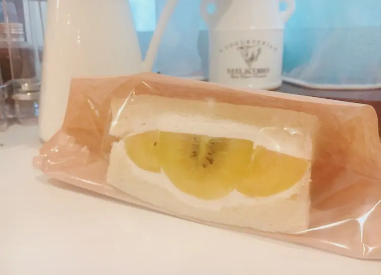 【おこもり飯】《フツウニフルウツ》のフルーツサンドをおうちで♡デリバリーをお願いしてみた!_6
