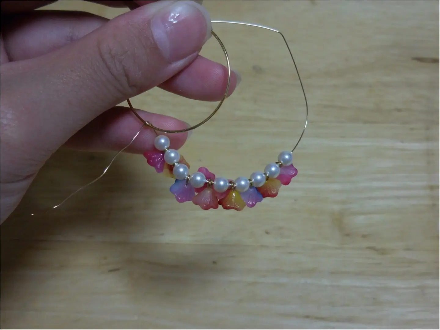 【ハンドメイド講座】カラフルなベルフラワーでフープピアスを作ってみよう♪_6
