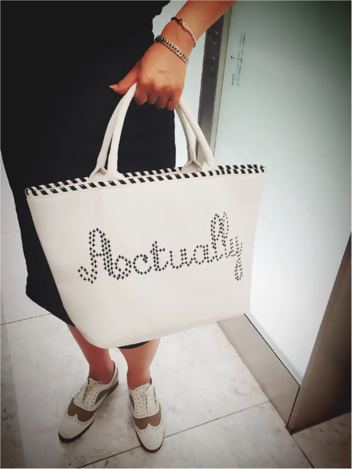 『Actually』のロゴトート【これ買っちゃいました!】_1