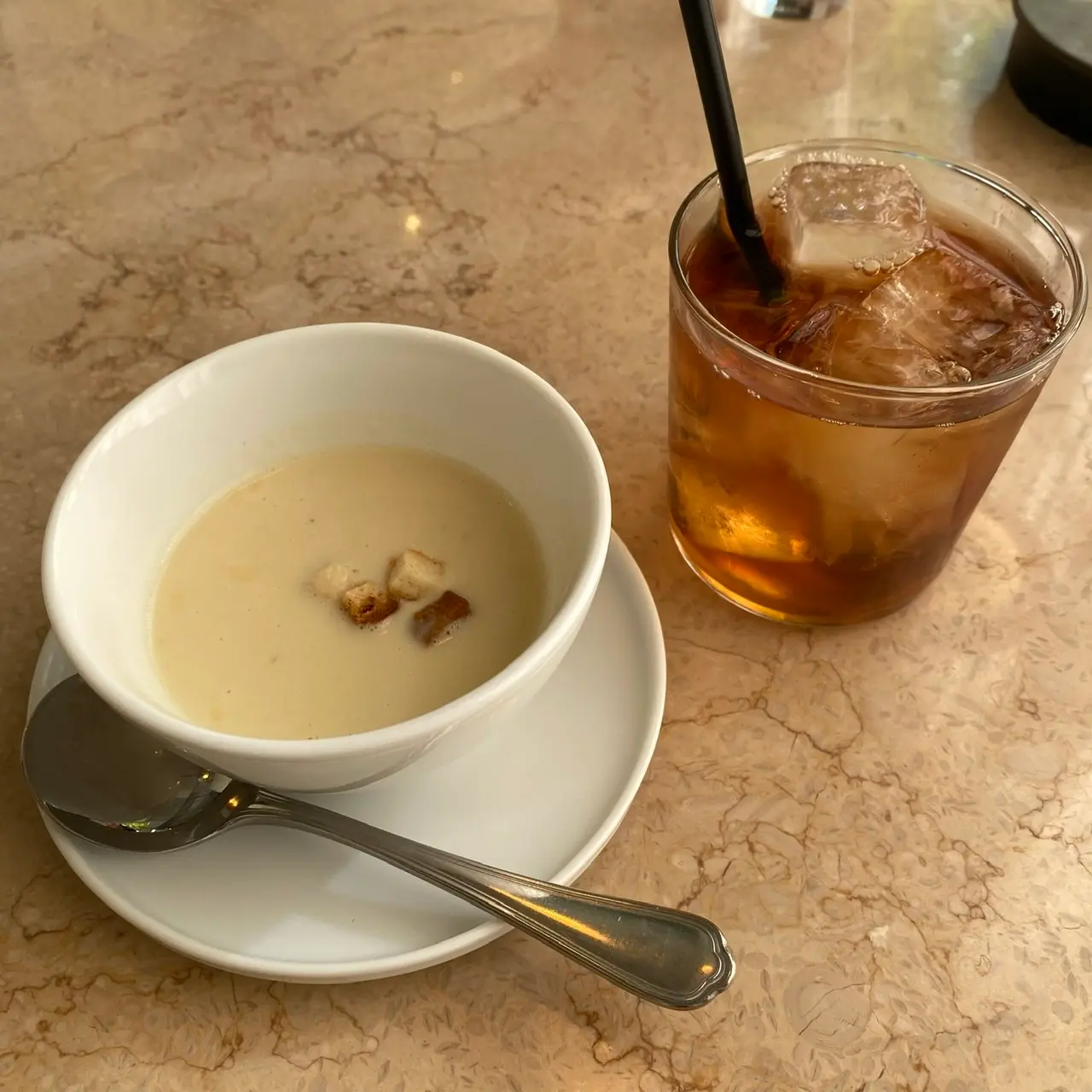 café terrace & bistro Queency(カフェ テラス&ビストロ クインシー)のランチ