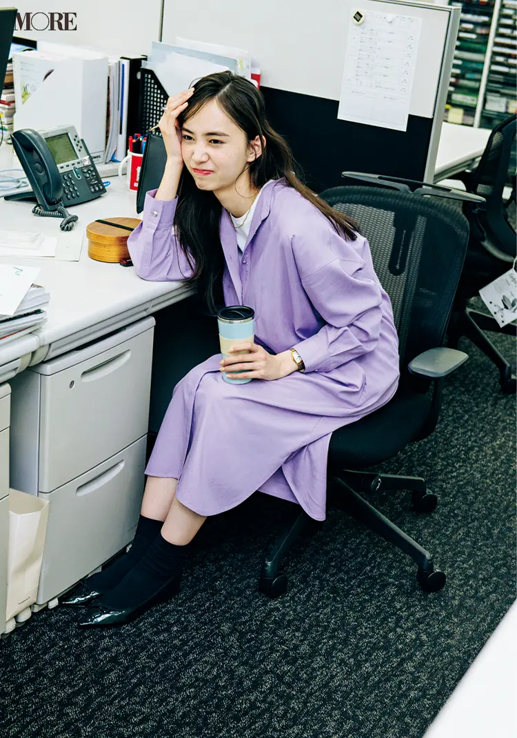新入社員の二人が元気ない!? 井桁弘恵主演『毎日コスパで愛されシンプル』着回し連載10日目_1