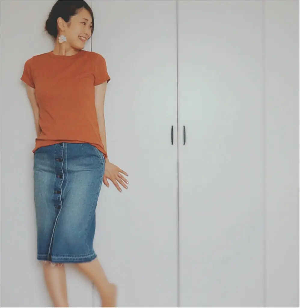 【Q♡code】UNIQLO《リブクルーネックT》×GU《デニムフロントボタンスカート》でプチプラコーデ❤️_1