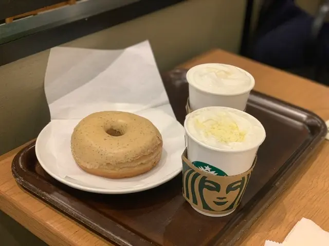 【アールグレイづくし!スタバ新作】ホイップラテ飲んでみた&ドーナツ食べてみた♡_4