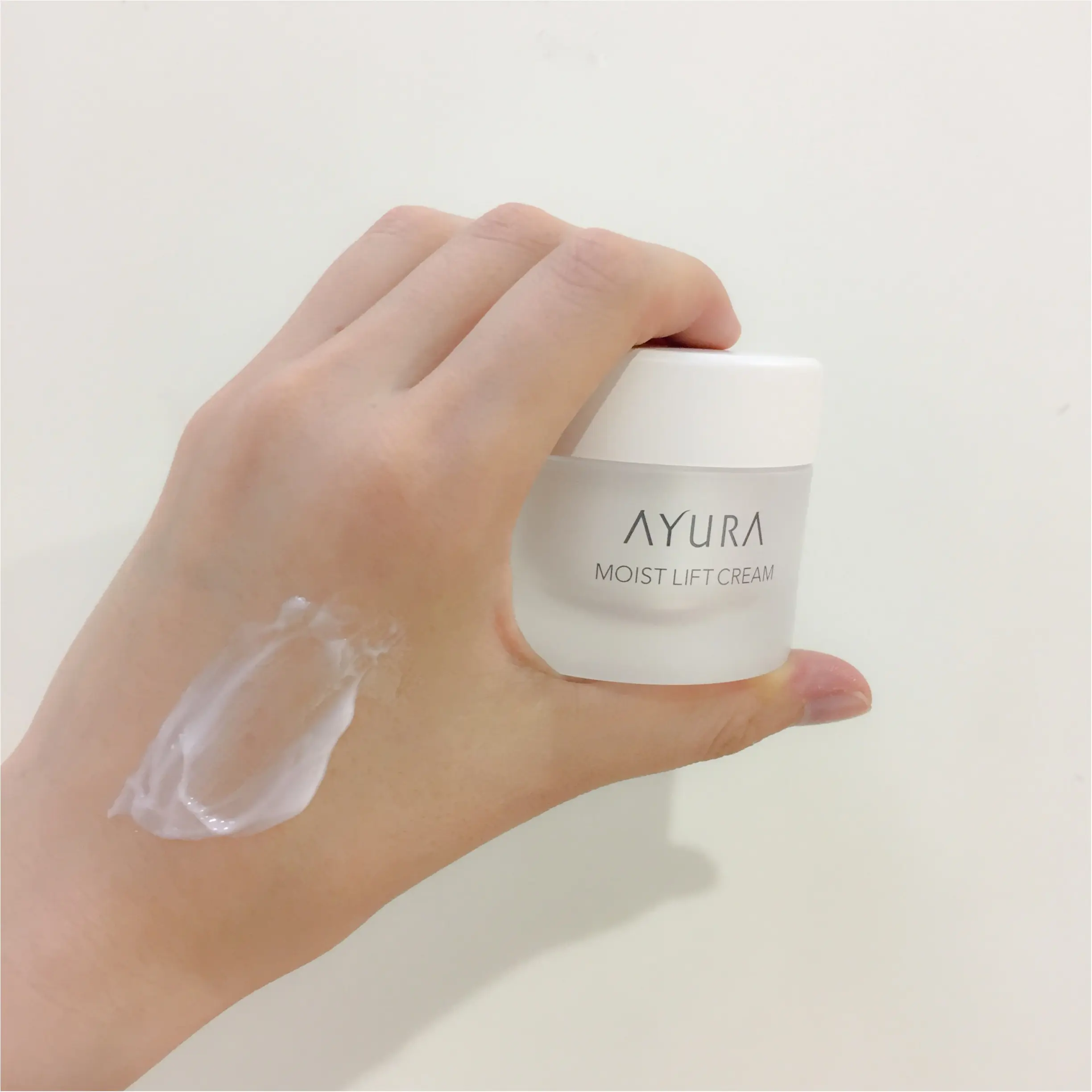 フライト時間が至福の美容時間になる『アユーラ』の癒しクリーム_2