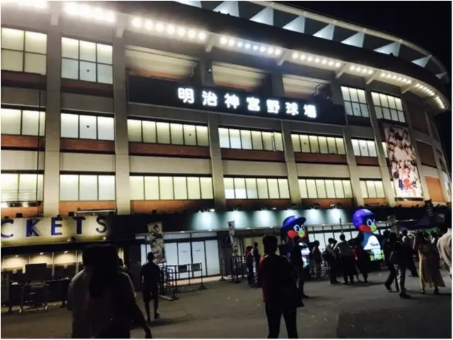 【プロ野球観戦】神宮球場がビアガーデン!?生ビール【半額】ナイター★_1