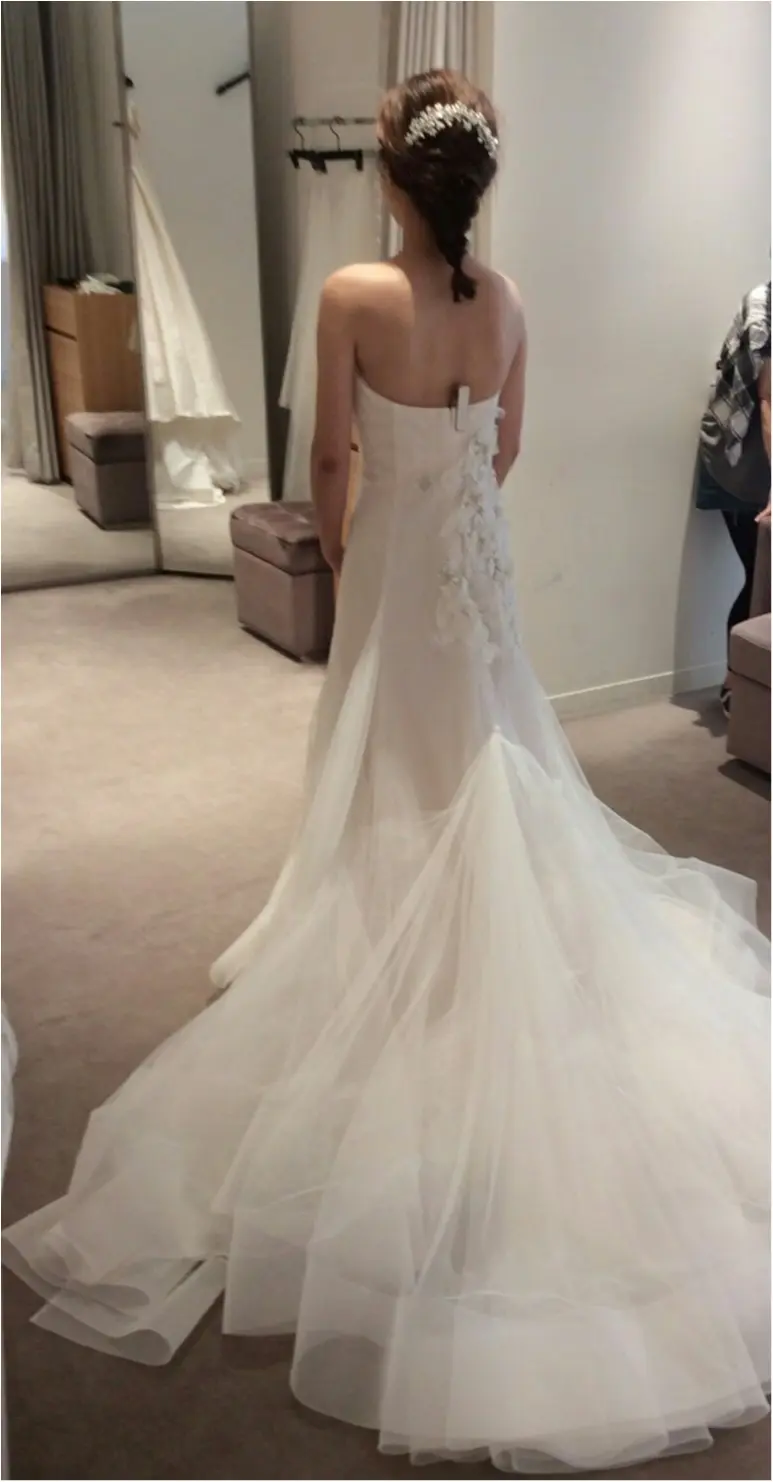 卒花さんに聞く【ドレス特集】- 結婚式・二次会におすすめ! プレ花嫁さんに人気のおしゃれなウェディングドレスは?_5