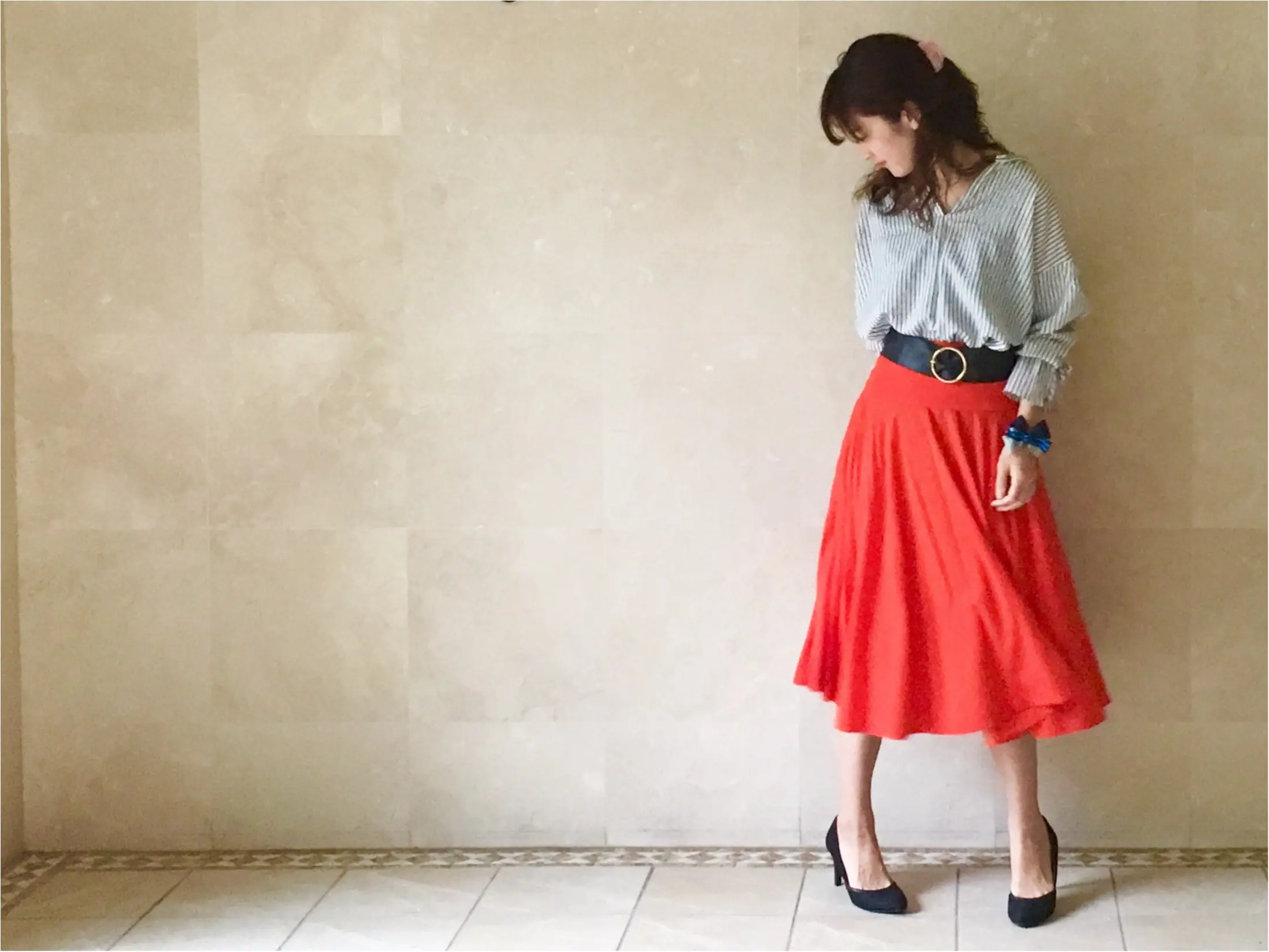 【UNIQLO】シワになりにくいからお手入れ楽チン❤️《美シルエットの優秀スカート》3選!_2