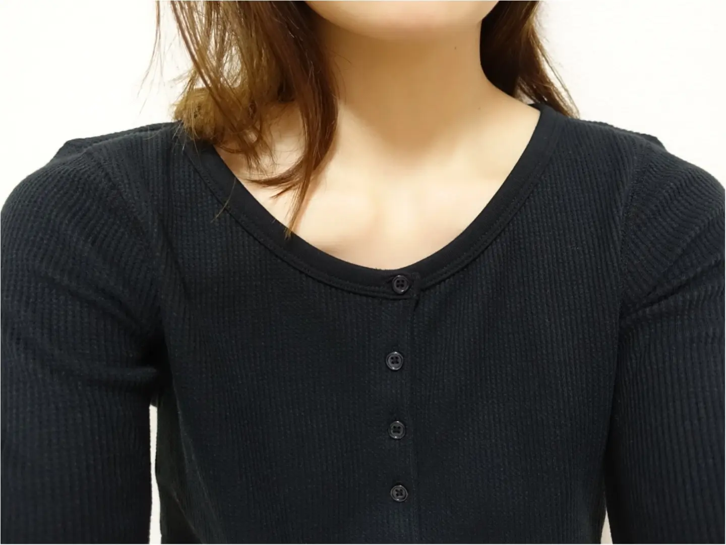 【UNIQLO】ワッフルTはプチプラで❤︎ボタンがついてさらに可愛くなって1500円!_2