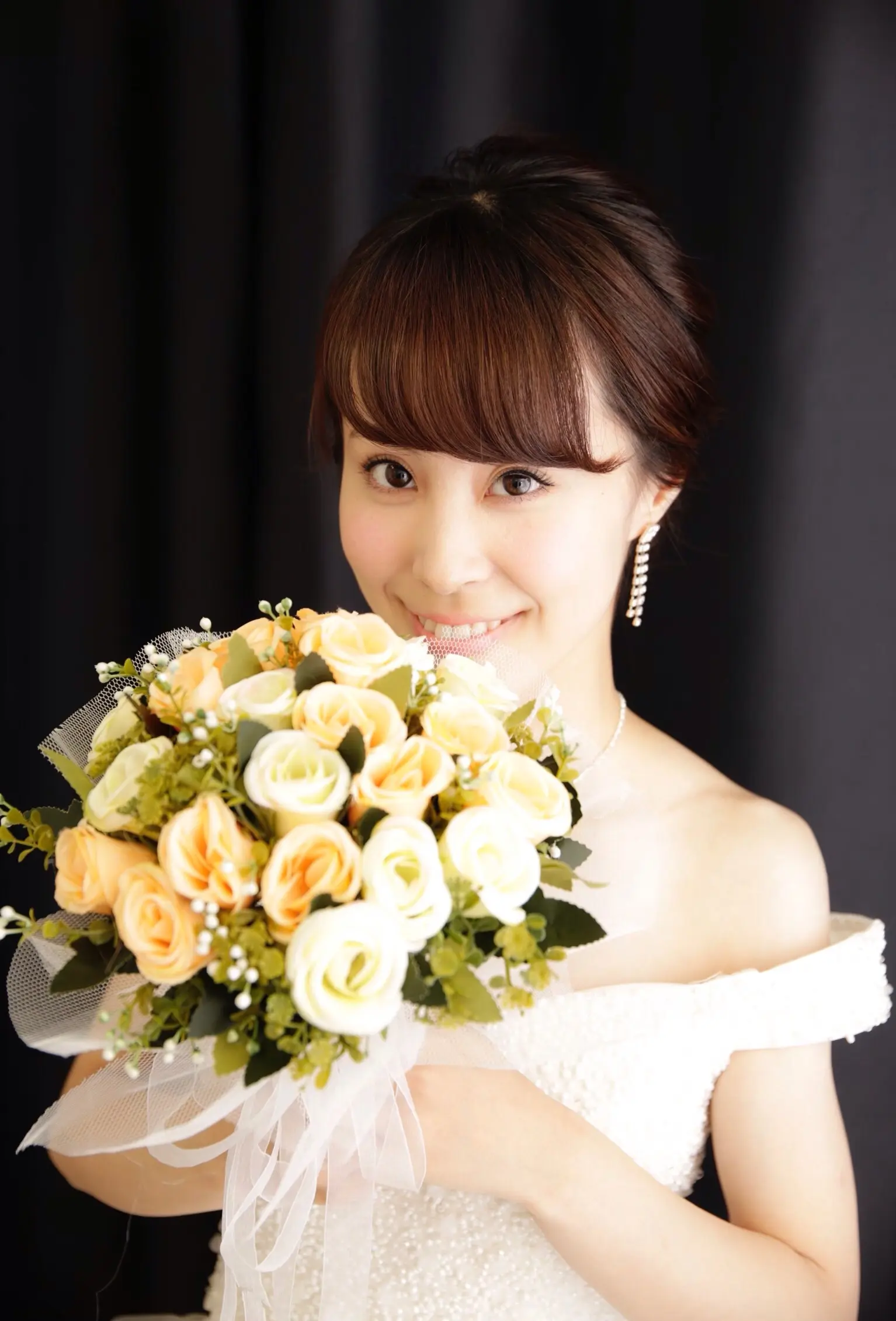 一生に一度のウェディングドレス♡前撮りや結婚式をされる方にオススメのドレス♡_3