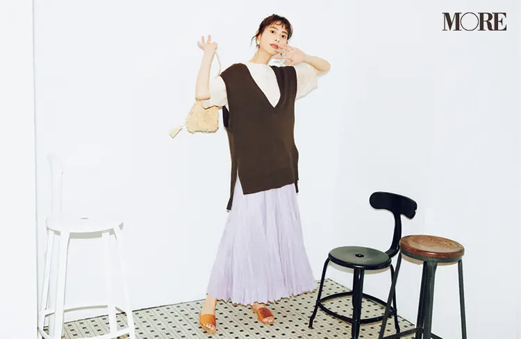 「マーブル柄のTシャツ」に変えるだけ。シンプルコーデがこんなに新鮮に!_8