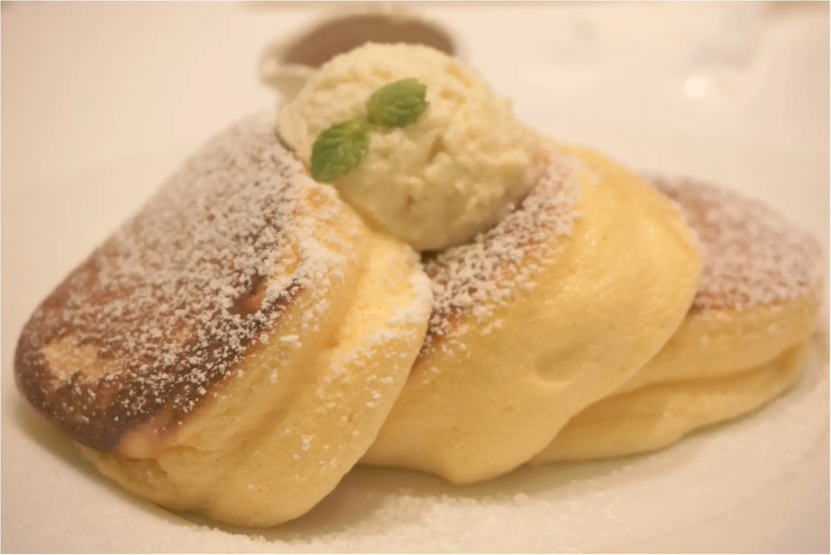 食べた瞬間幸せに( ´艸`)行列の絶えない【幸せのパンケーキ】_4