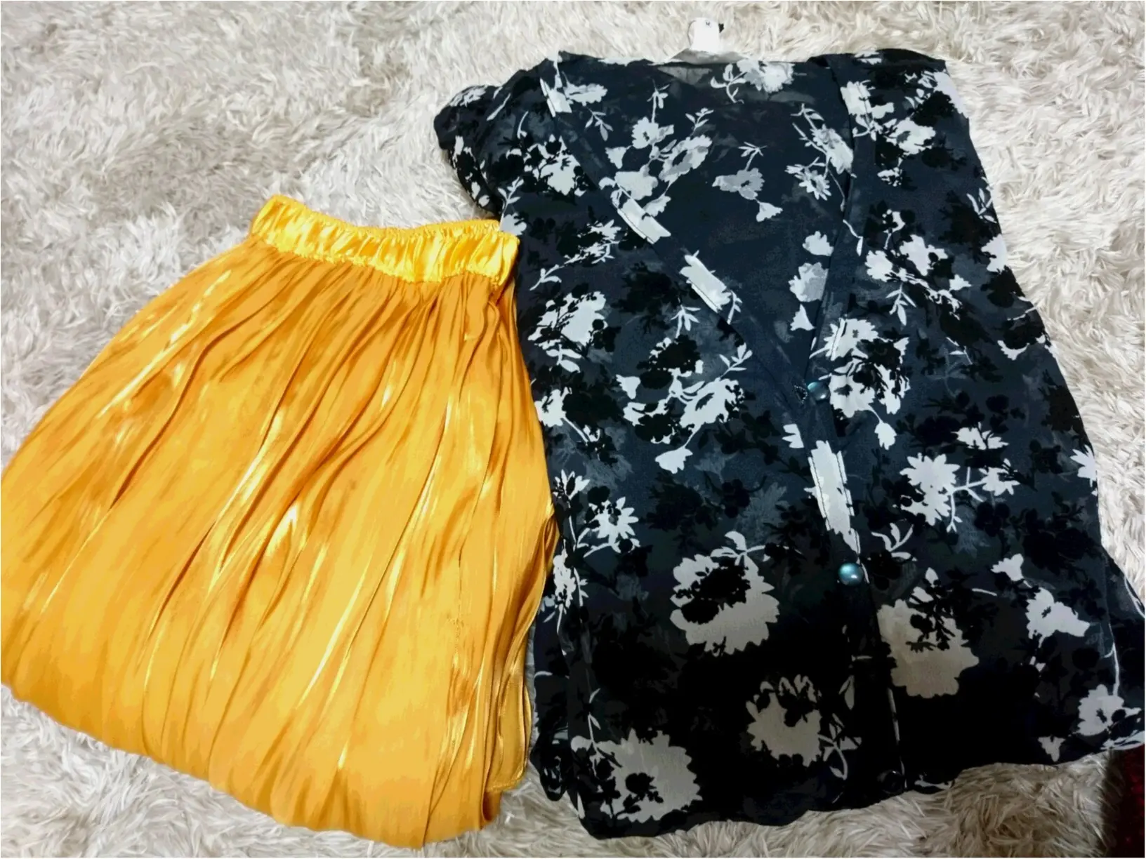 冬物最終セール☆ 春夏も着れる明るめカラーと花柄が狙い目!_1