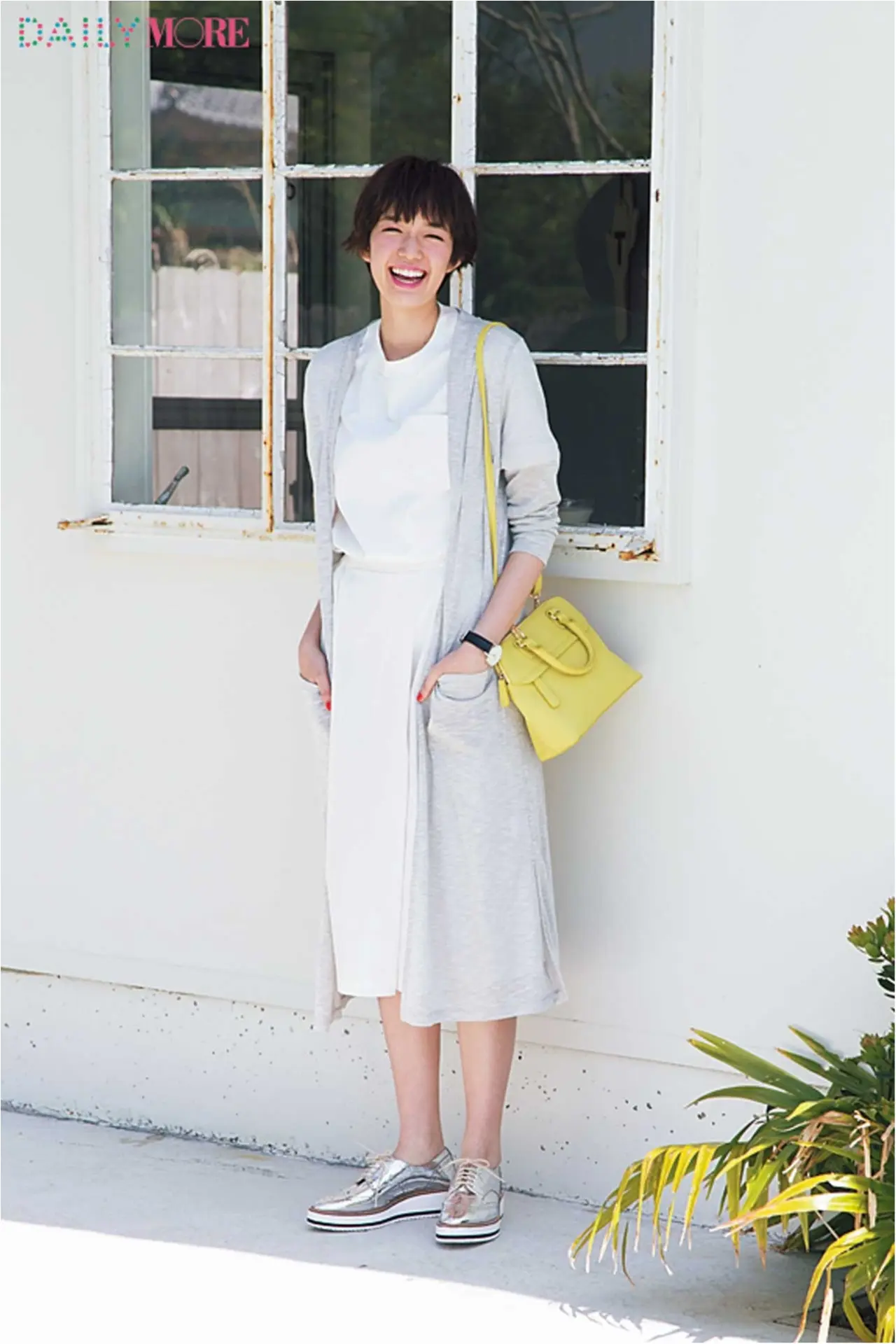 【GET MORE!】ついについに! 佐藤ありさ&佐藤栞里の"ここでしか買えない”コラボTシャツできちゃいました!(栞里編)_2
