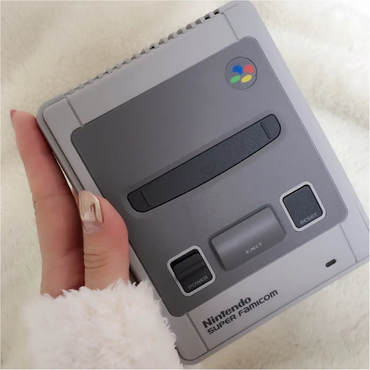 手のひらサイズになって再登場!ニンテンドークラシックミニ スーパーファミコンとおこもり週末♡_2