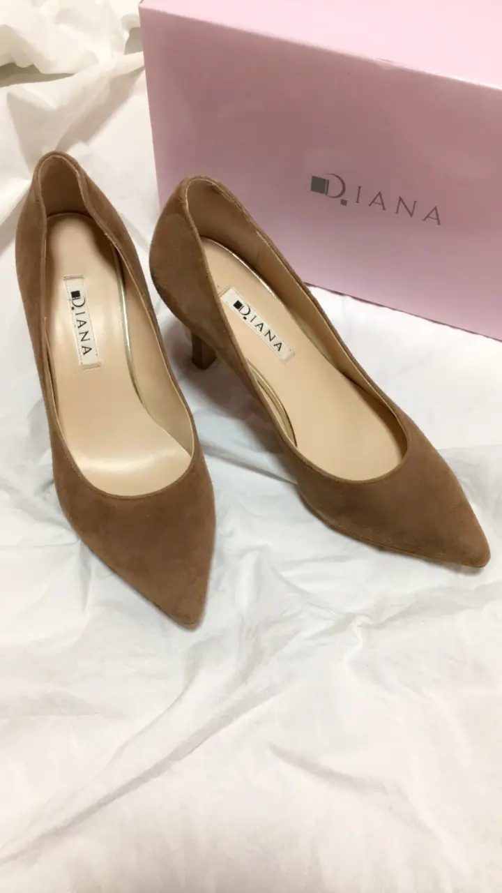 華奢美脚に見せてくれるのはやっぱり【DIANA】のパンプス♡_3
