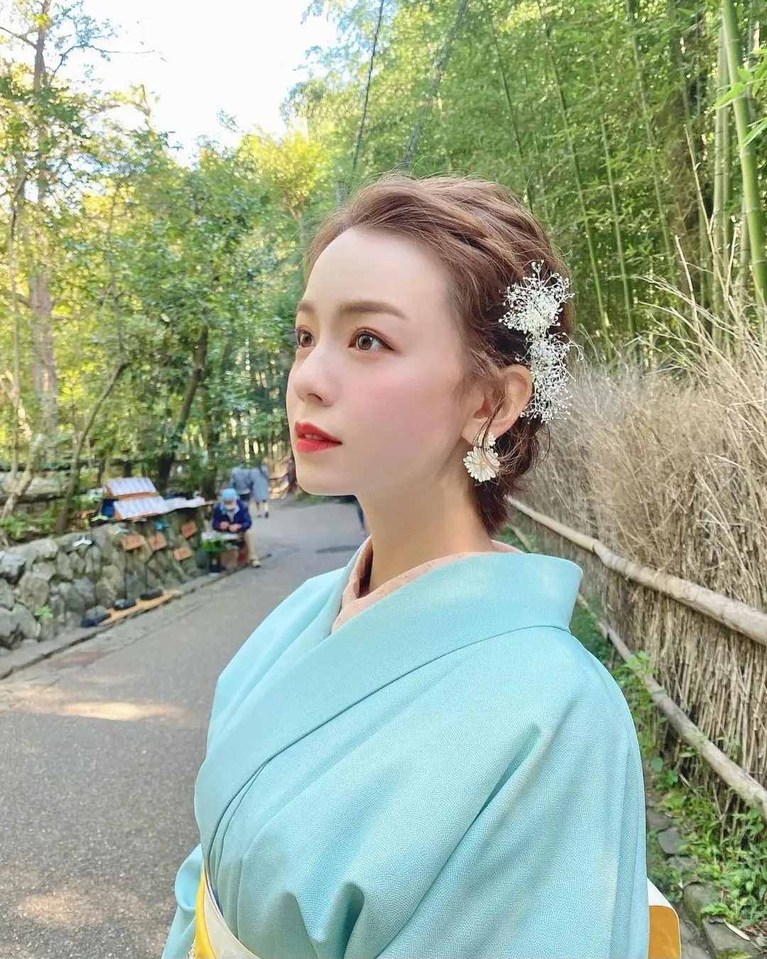 Premiumインフルエンサーズのインスタ拝見! 黒田真友香さんが、着物で京都・嵐山巡り。着付け~足湯まで、充実のスケジュールをcheck!_1
