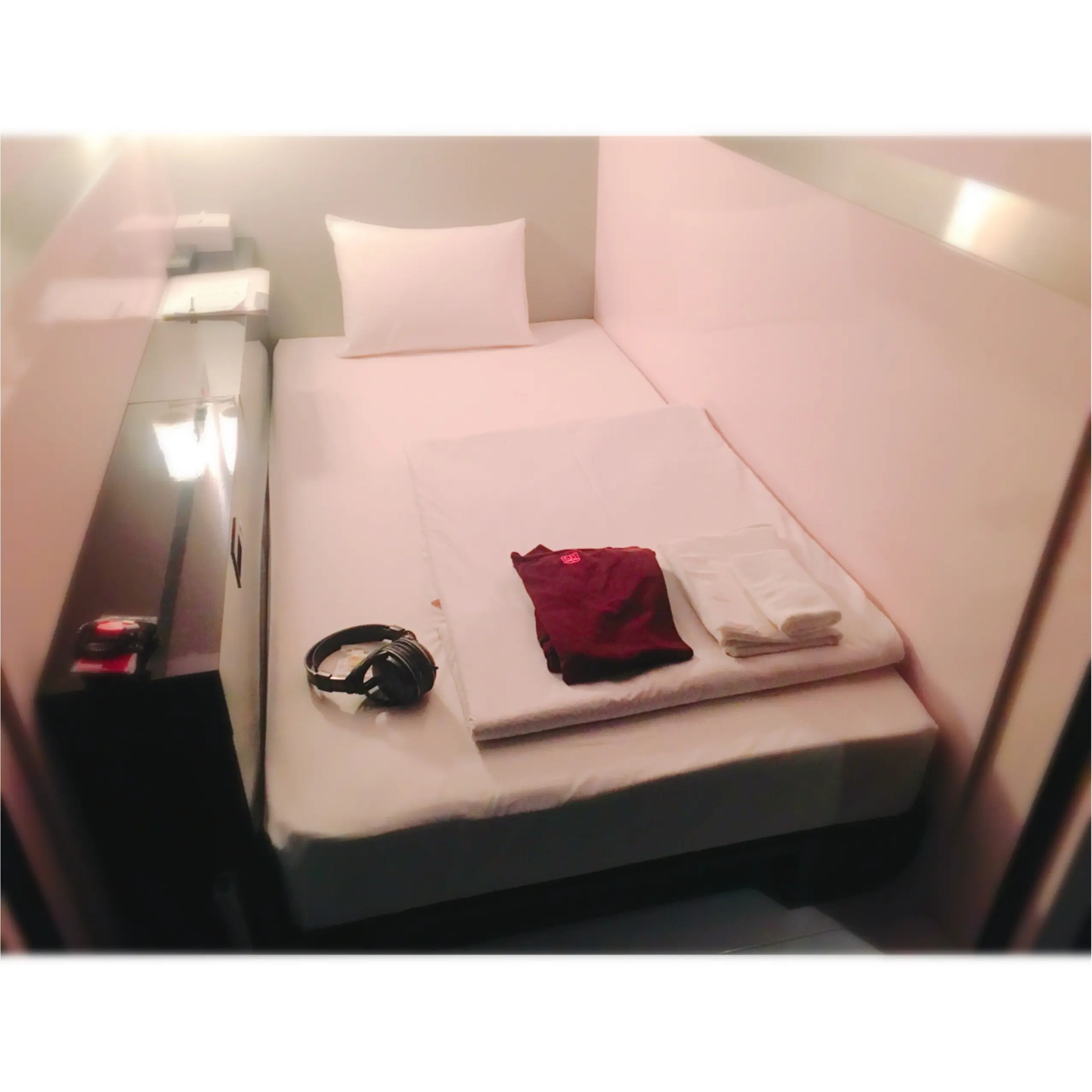 ▷今話題の新しいホテル【FIRSTCABIN】に泊まってみました!!_4