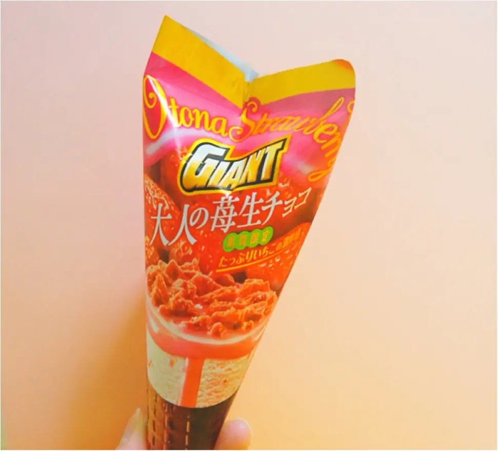 イチゴがおいしい季節❤️大好きな《ジャイアントコーン》に【大人の苺味】が登場!_2