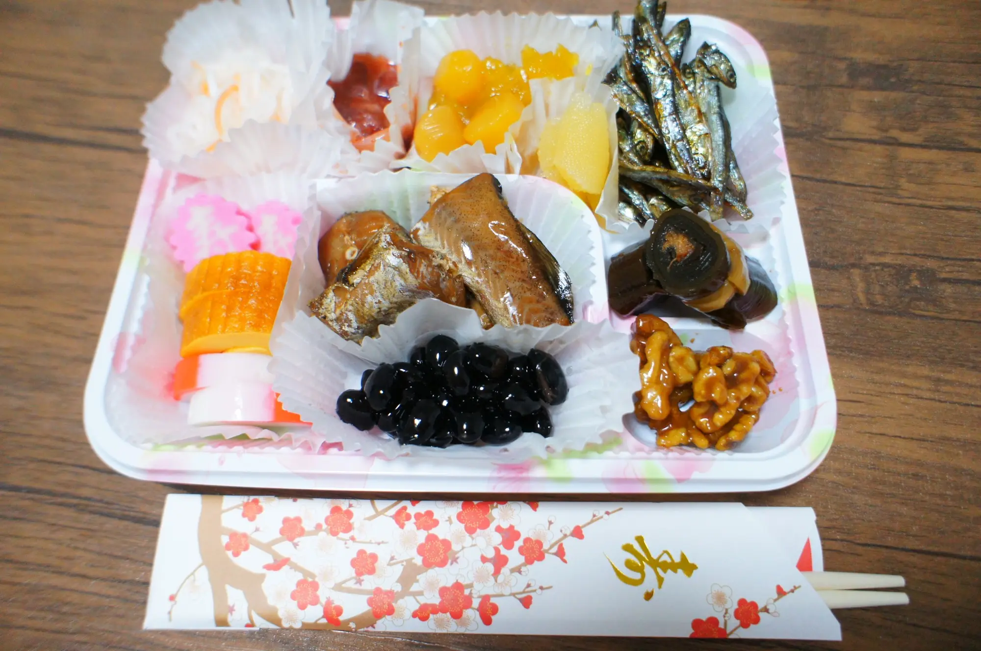 《カスタマイズ自由❤️》超人気!食べきりサイズ【ローソンストア】100円おせち☻_2