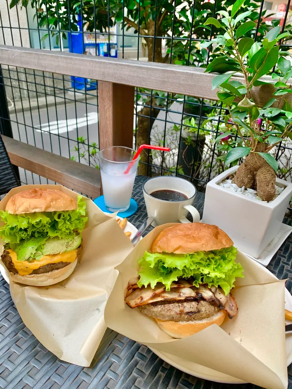 ♡絶品ハラカラバーガー♡_3