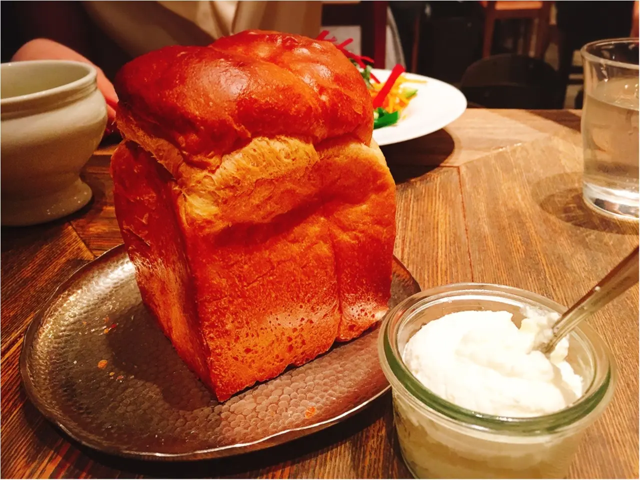 【東京の美味しいパン屋巡り】〜パン好き必見!『池袋・RACINES(ラシーヌ)』のパンがメインの休日ランチ〜_3
