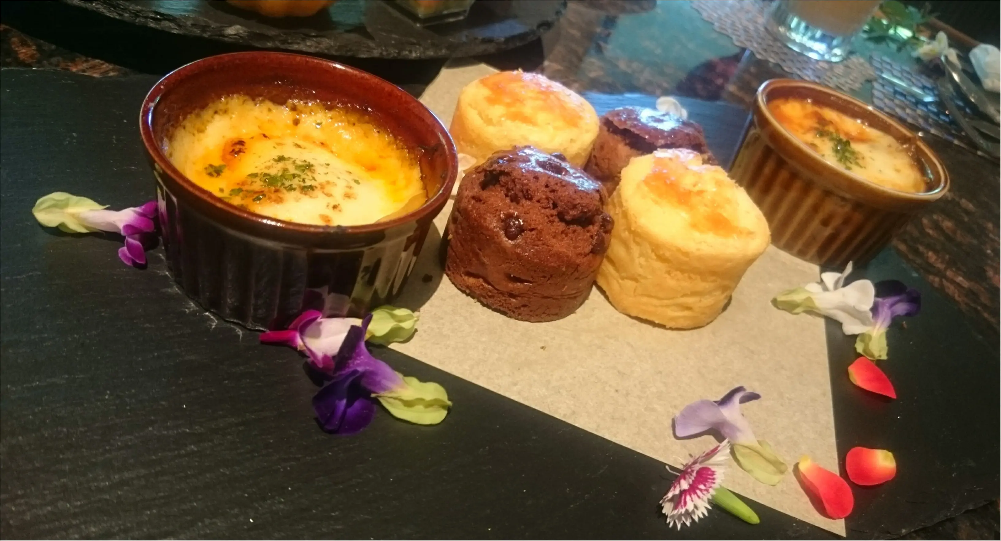 3時間以上ゆっくりできて、フリードリンクのホテルアフタヌーンティー_4