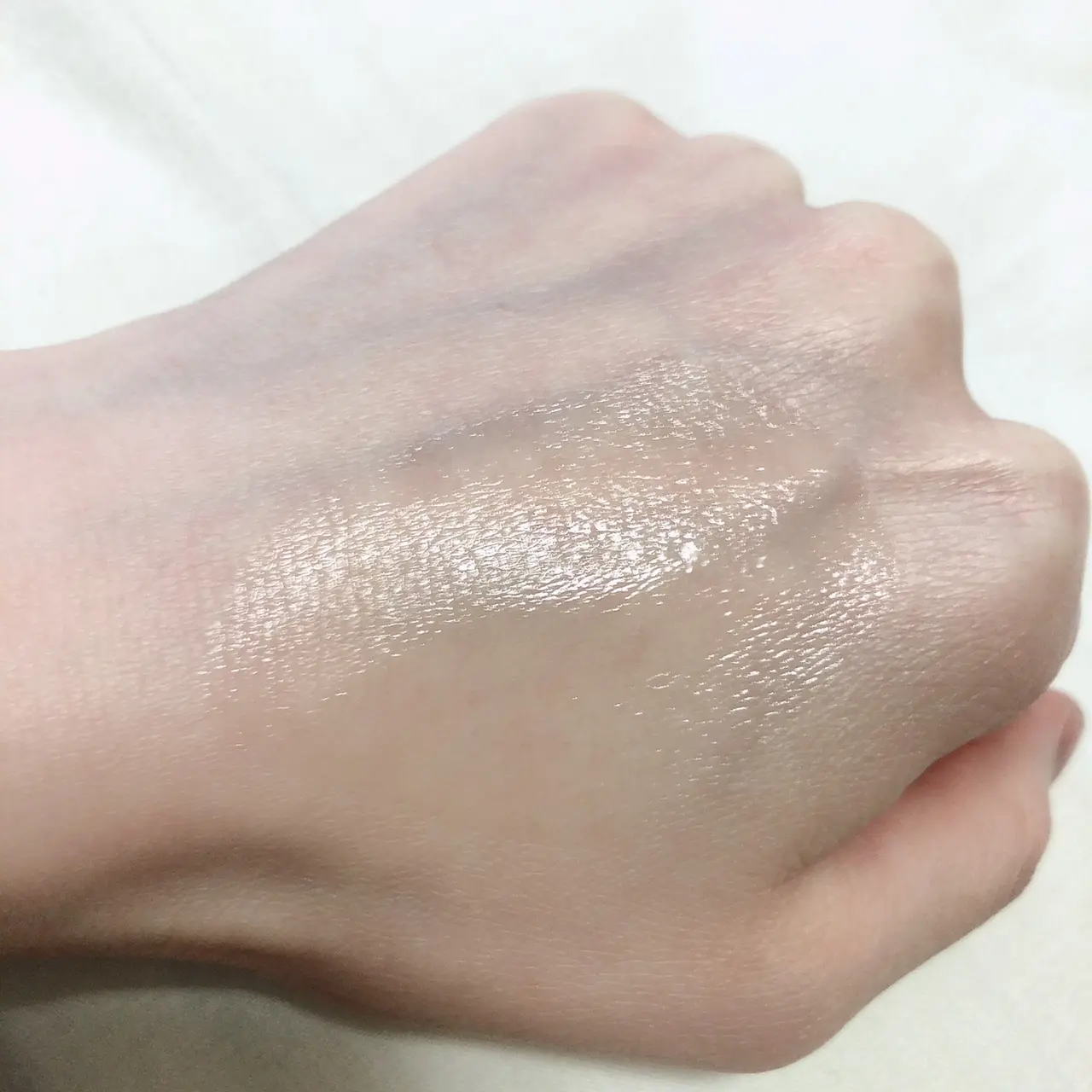 手の甲