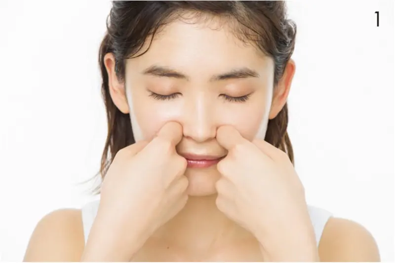 小顔を目指す【大全集】 - すぐにできる簡単マッサージや小顔メイク、スキンケアやグッズなどフェイスラインの対策まとめ_56