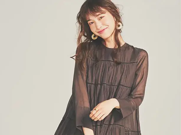 ティアードワンピースコーデ 21最新 特集 レイヤードや１枚で着る大人可愛いコーディネートまとめ ファッション コーディネート 代 Daily More