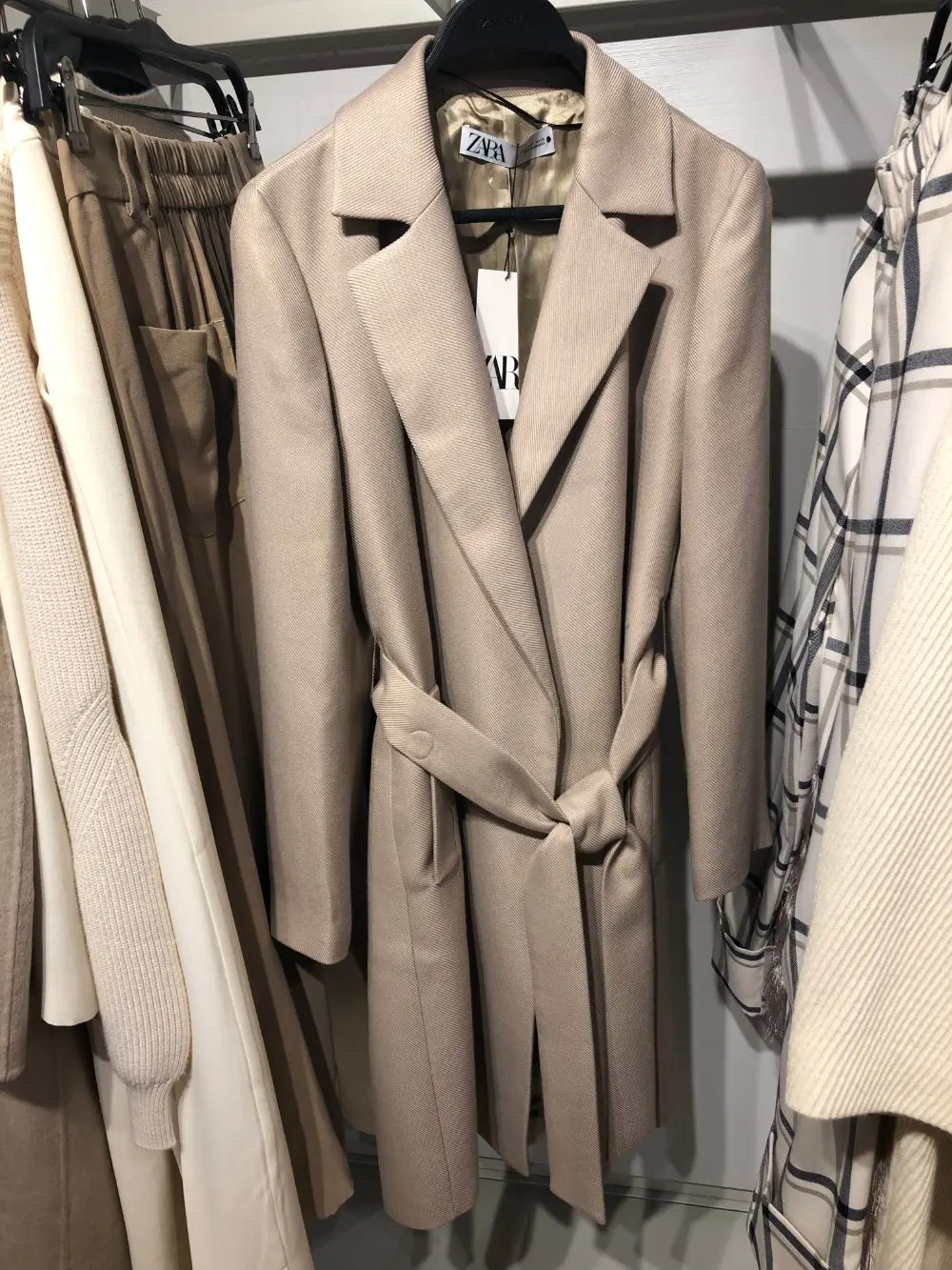 『ZARA』の秋冬はロマンティック&スパイシー☆ 展示会で見つけたバッグやアクセ、シューズに大注目! 記事Photo Gallery_1_31