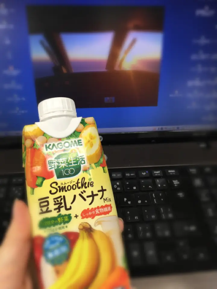 仕事中も手軽にジュースで足りない栄養を補給!!_5